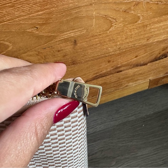 Coach Ava Zip Tote in Legacy Jacquard purse cream - Picture 5 of 16